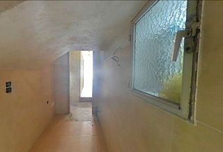 Local comercial en venta en Juan de la Cierva en Getafe