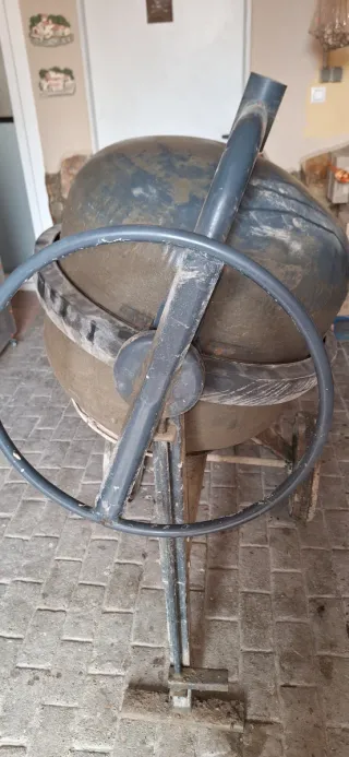 Hormigonera eléctrica de obra