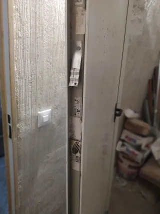 Puerta trastero beige