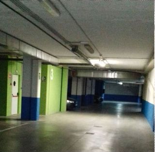 Garaje en venta en Ayuntamiento - Avenida Siglo XXI en Azuqueca de Henares