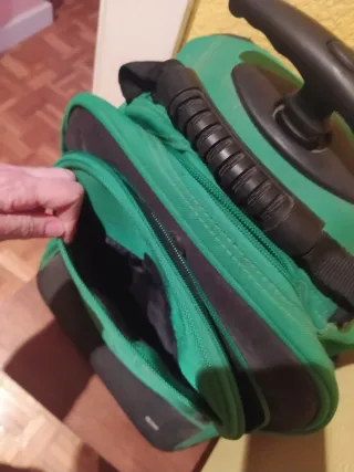 Mochila escolar verde con ruedas