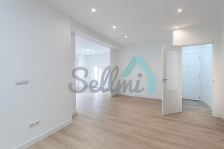 Piso en venta en Santo Domingo en Oviedo