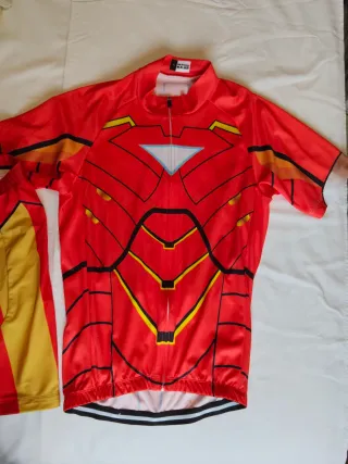 Conjunto ciclista Iron Man Talla S sin estrenar