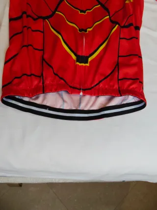 Conjunto ciclista Iron Man Talla S sin estrenar