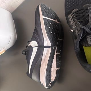 Zapatillas Nike Negras y Blancas