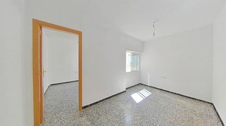 Piso en venta en Benalúa en Alicante