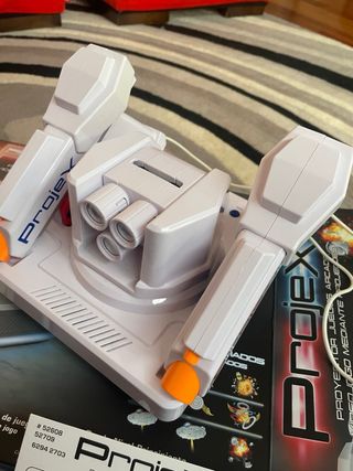 ProjeX - Proyector de Videojuegos Arcade