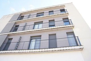 Local comercial en venta en Deltebre