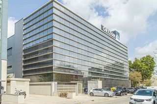 Local comercial en venta en Montesa en Esplugues de Llobregat