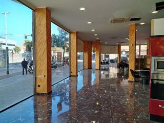 Local comercial en venta en Montesa en Esplugues de Llobregat