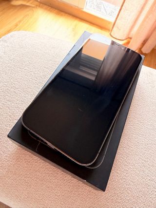 iPhone 12 Pro Space Gray + protector pantalla