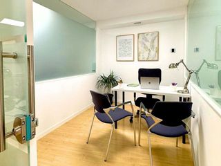 Oficina en alquiler en Ensanche - Diputación en Alicante