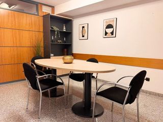 Oficina en alquiler en Ensanche - Diputación en Alicante