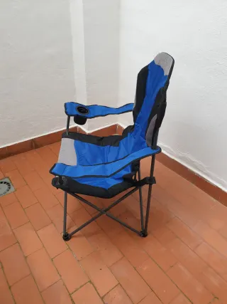 Sillón de playa plegable azul