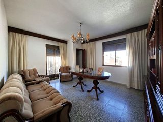 Casa pareada en venta en Guadix