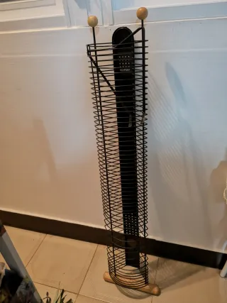 Estantería porta CDs metal y madera