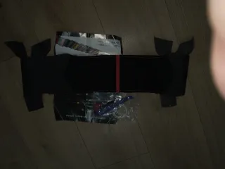 Funda Volante estilo Piel Perforada Roja Universal