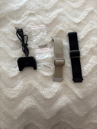 Cargador y 2 correas Amazfit