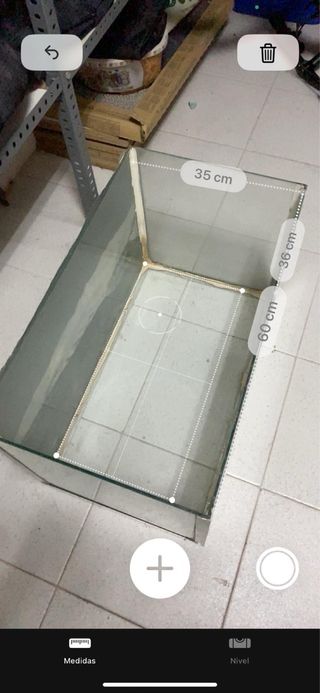 Terrario de cristal con marco plateado