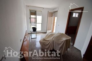 Piso en venta en Avda. Alemania - Italia en Villarreal