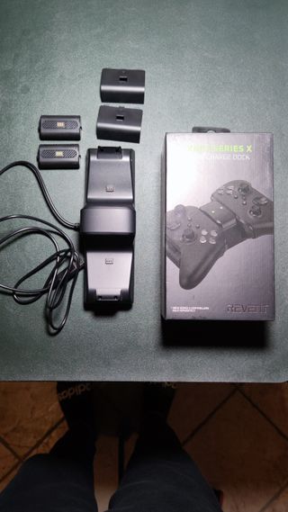 Base di Ricarica Doppia REVENT per Xbox Series XS