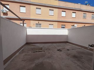 Casa adosada en alquiler en Montequinto en Dos Hermanas