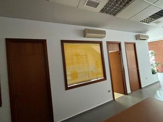 Oficina en alquiler en Centro en Alcalá de Guadaira