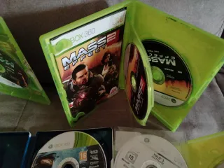 Xbox 360 Giochi Halo + Mass Effect