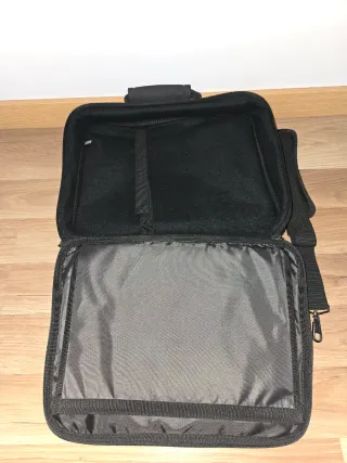 Maletín portátil 16 negro