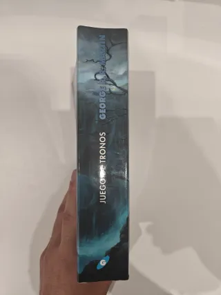 Juego de tronos – George R. R. Martin