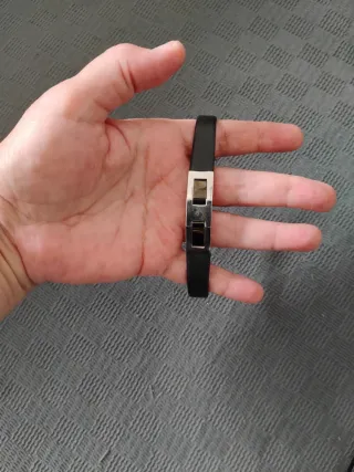 Pulsera hombre negra y plateada