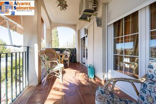 Chalet en venta en Alhendín