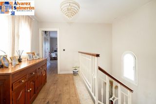 Chalet en venta en Alhendín