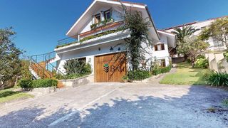 Chalet en venta en Valdenoja - La Pereda en Santander