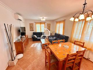 Chalet en venta en Castell (Es)