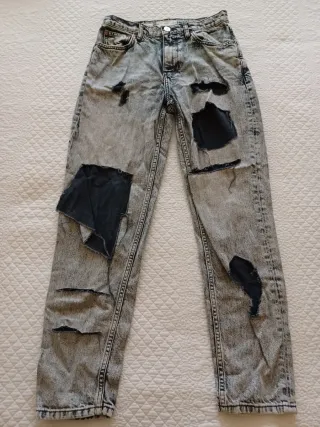 Pantalón vaquero niña Mango desgastado