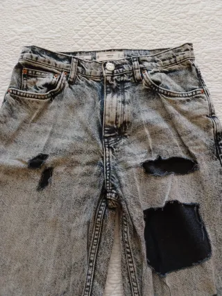 Pantalón vaquero niña Mango desgastado