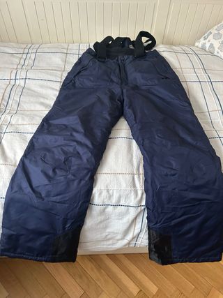 Pantalón de nieve y esqui.TALLA 146/152.
