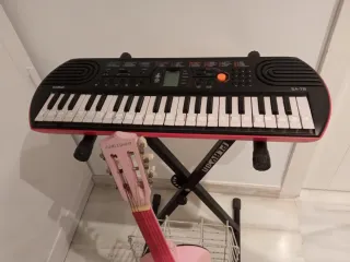 Teclado y Guitarra Infantil Rosa