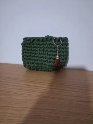 Borsellino uncinetto con nappina