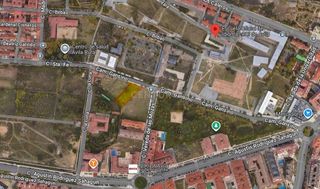 Terreno en venta en Universidad en Ávila