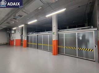 Garaje en venta en Ensanche en Coruña (A)