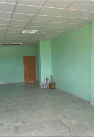 Oficina en venta en La Paz en Alcalá de Guadaira