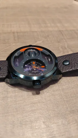 Reloj Marea Azul y Naranja