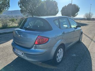 SEAT Toledo 1.9 TDI 105