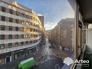 Oficina en venta en San Pedro de Deusto-La Ribera en Bilbao