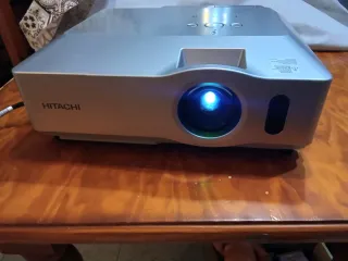 Proyector Hitachi Gris Plata