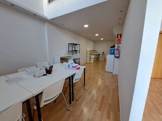 Local comercial en venta en El Parque - Zapatón en Torrelavega