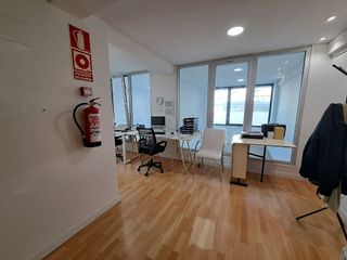 Local comercial en venta en El Parque - Zapatón en Torrelavega