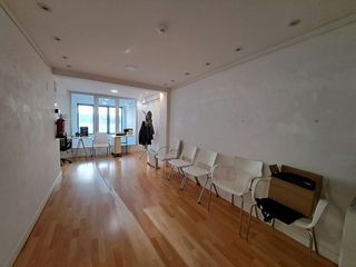 Local comercial en venta en El Parque - Zapatón en Torrelavega